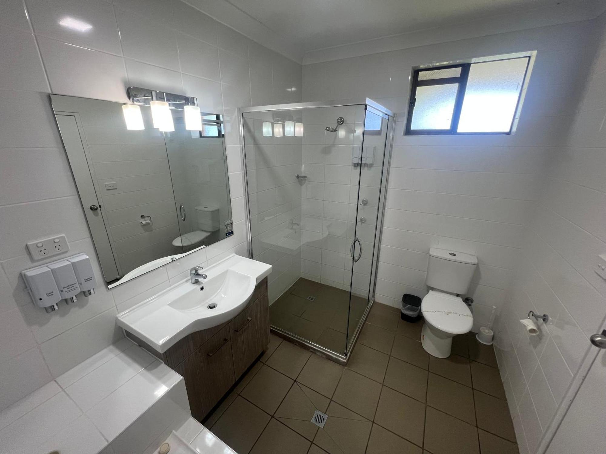 Adelong Motel Narrabri Extérieur photo